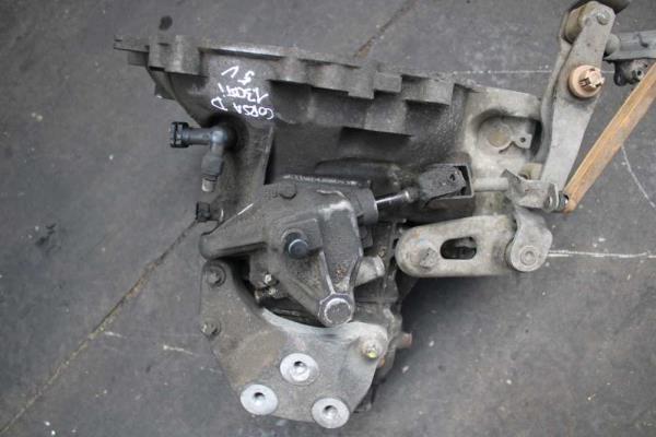 BOITE DE VITESSE MANUEL OPEL CORSA D 1.3 CDTI - Vue 6